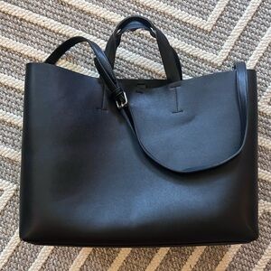 Used!!!! Tote style bag/purse